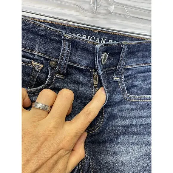 American Eagle Shorts Womens 00 Dark Wash Denim Next Level Stretch Rolled Casual - Picture 3 of 12